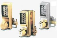 CONTROLES DE ACCESO MECANICOS